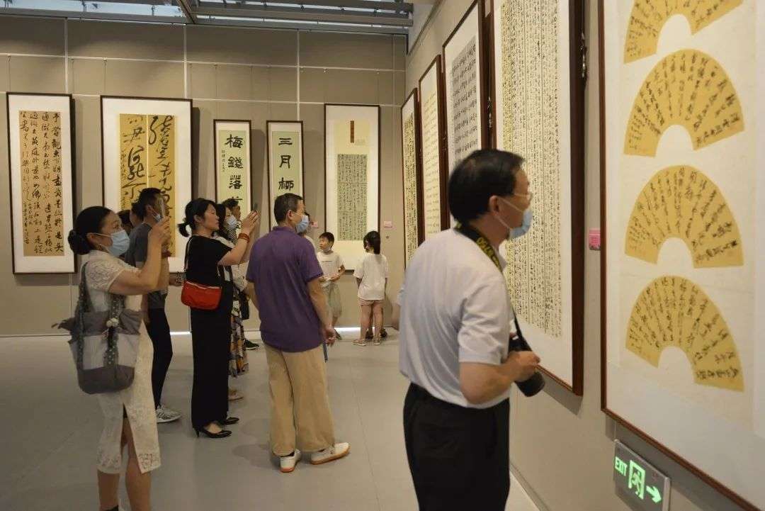 “巾帼心向党•喜迎二十大”首届迈博myball巾帼美术书法作品展（滁州站）开展(图6)