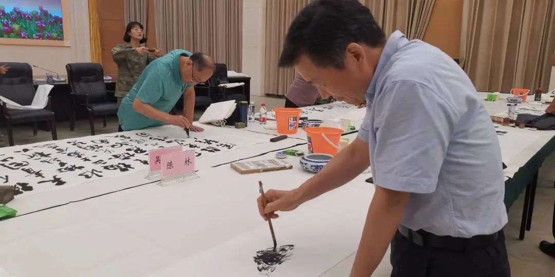 图片 图片