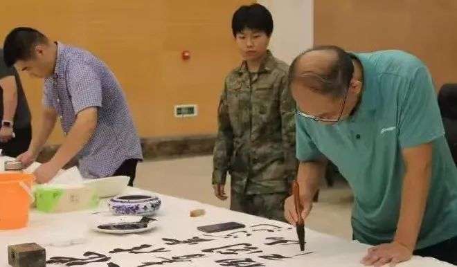 图片 图片