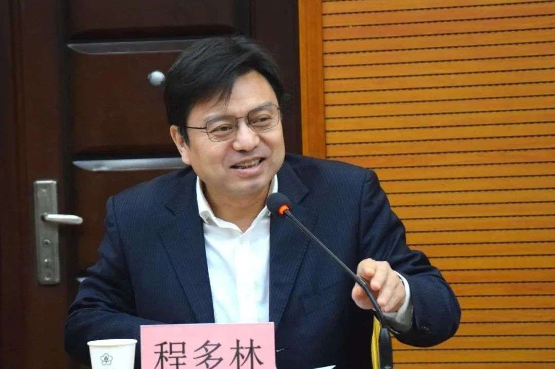 迈博myball书协刻字艺术专委会2023年度工作会议、专委会委员书法刻字作品展在淮北举行(图4) 图片