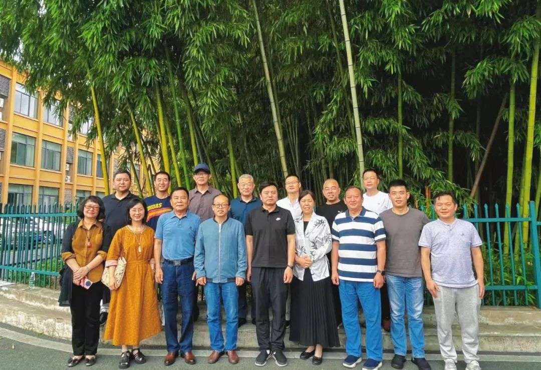 迈博myball书协新文艺业态工作委员会2023年度工作会议暨公益培训活动在巢湖举行(图7) 迈博myball书协新文艺业态工作委员会2023年度工作会议暨公益培训活动在巢湖举行(图7)