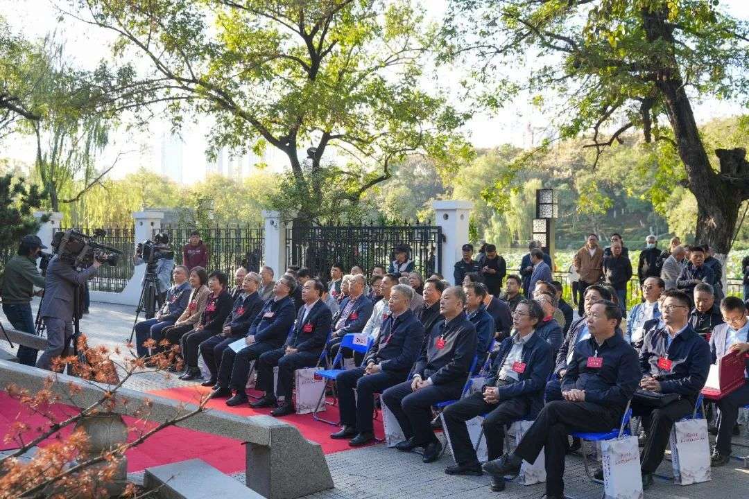 图片 图片