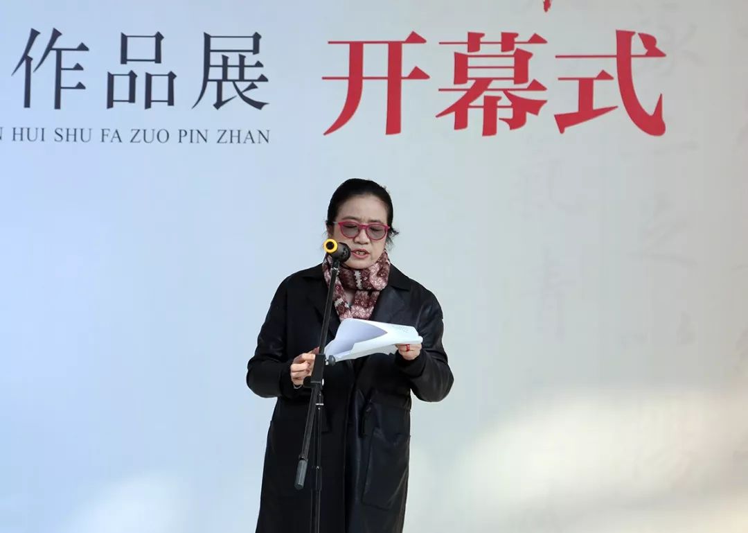 "笔随时代 墨舞金陵—安徽书法作品展"在南京开幕(图6) "笔随时代 墨舞金陵—安徽书法作品展"在南京开幕(图6)