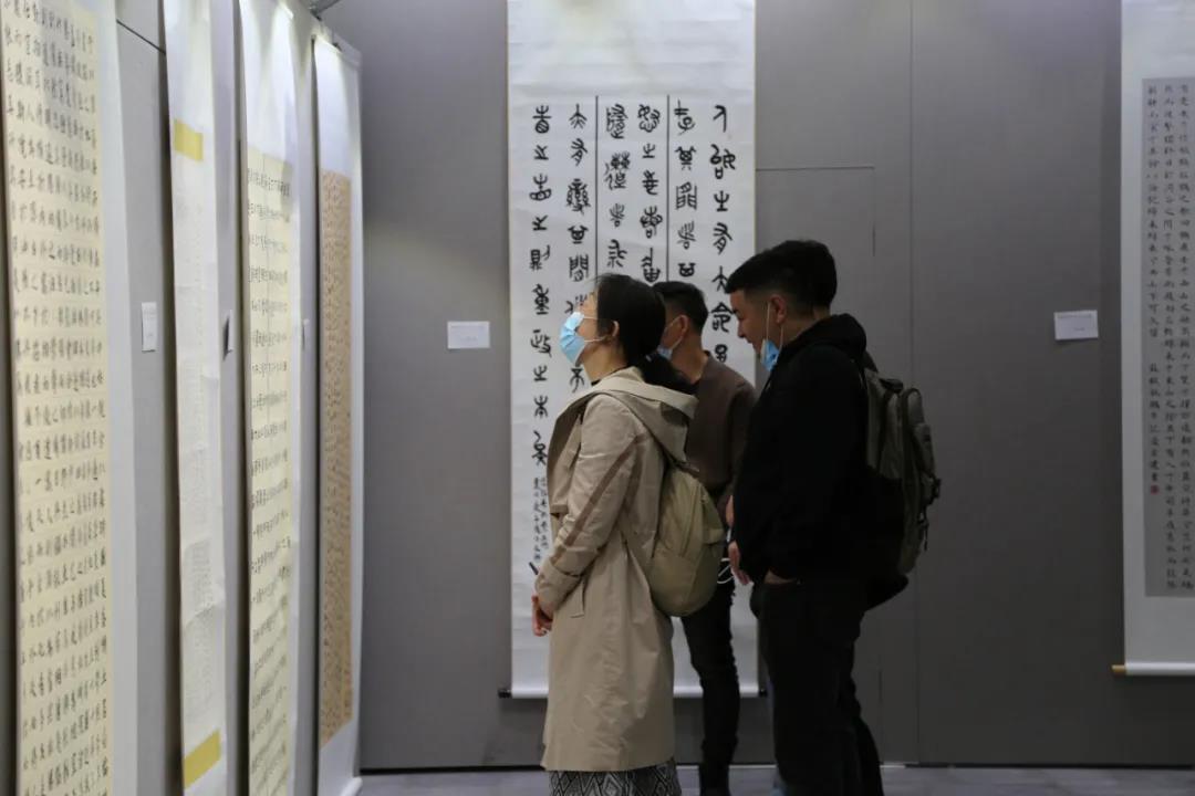 庆祝中国共产党成立100周年《蚌埠市第四届书法大展》开幕(图8)