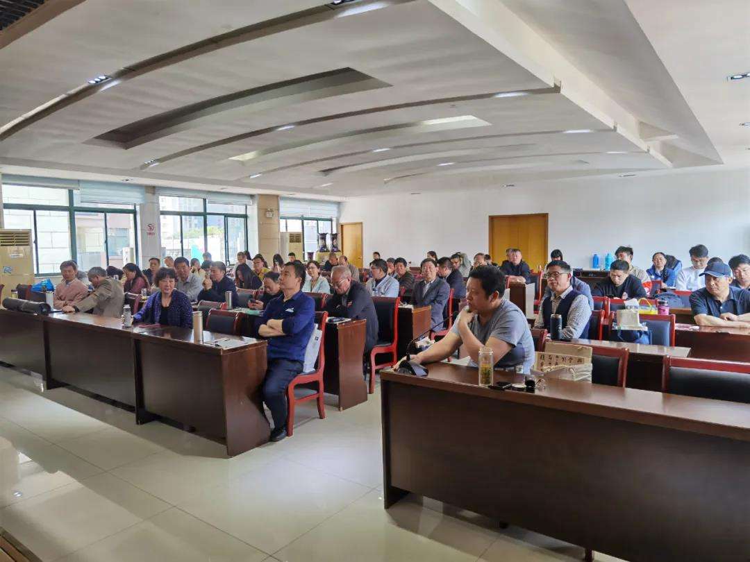 迈博myball书协新文艺业态工作委员会书法公益大讲堂在合肥举办(图2)