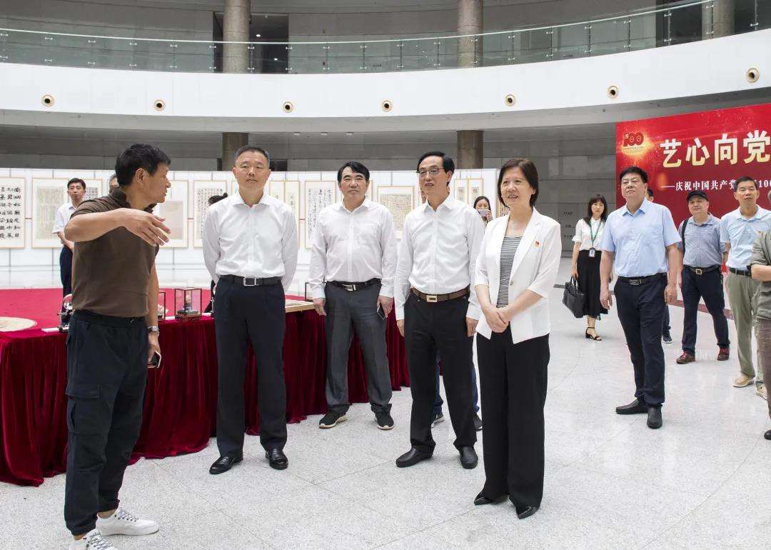 “艺心向党•文艺为民”｜庆祝中国共产党成立100周年书法美术摄影民间文艺作品展在合肥举办(图4)