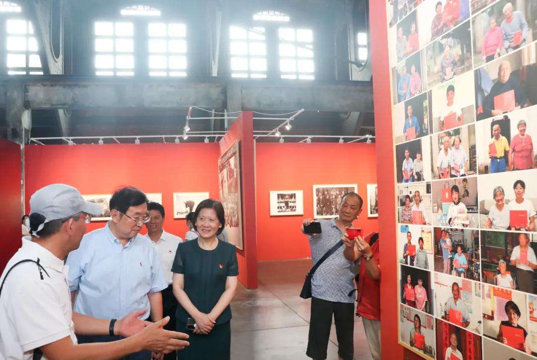 庆祝中国共产党成立100周年｜ “文艺心向党”——迈博myball书法美术摄影作品展在合肥开幕(图12)