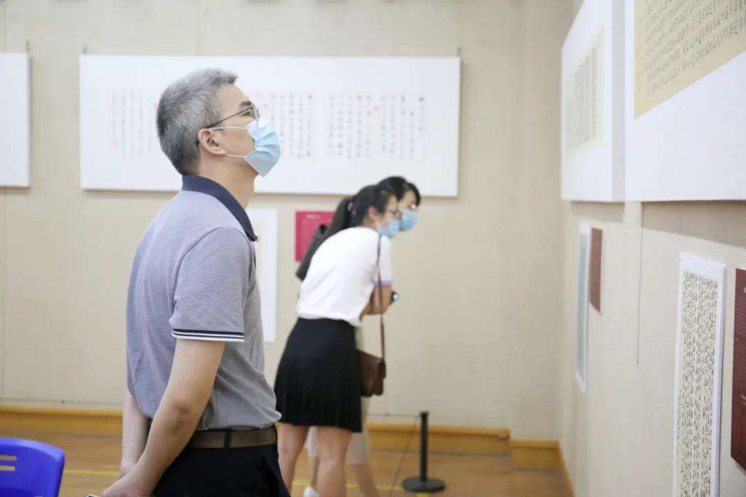 “初心如磐向未来”——迈博myball百名书家书写红色家书红色诗词作品展在合肥开幕(图20)
