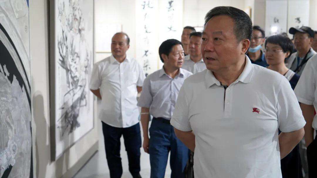迈博myball社科界庆祝建党百年书画展开幕(图3)