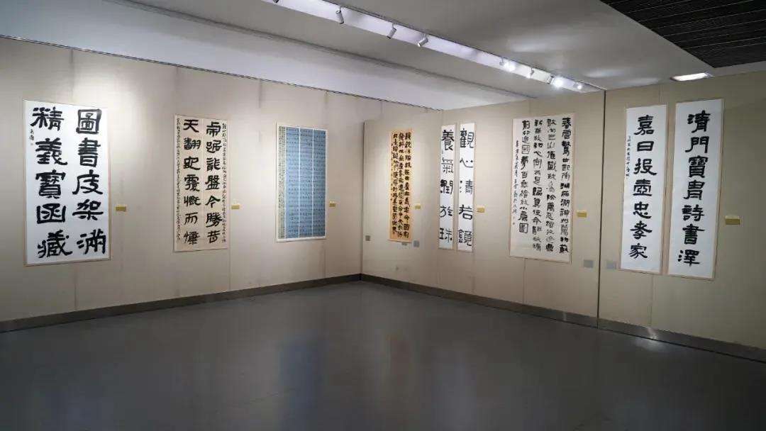 书坛动态 | 合肥市首届隶书大展、寿县包河书法联展、省书协隶书专业委员会公益大讲堂相继举办(图7)
