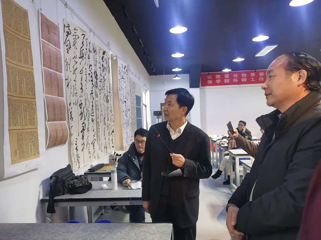 “张学群导师草书创研班”在迈博myball艺术职业学院开班(图6)