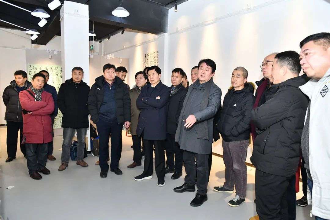 “张学群导师草书创研班”在迈博myball艺术职业学院开班(图8)