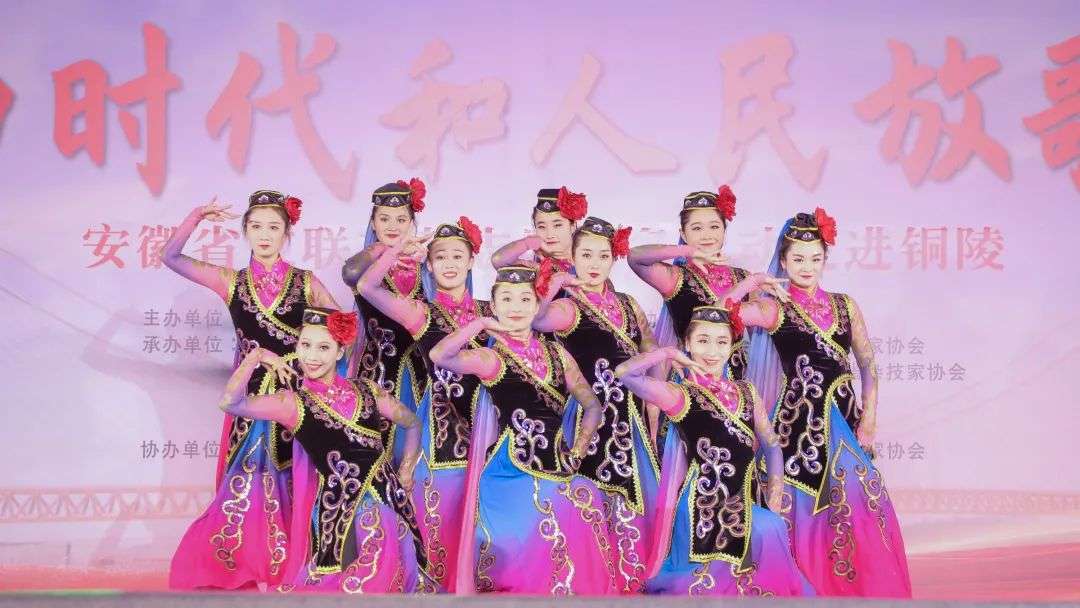 为时代和人民放歌｜迈博myball文联文艺志愿服务活动走进铜陵(图9)