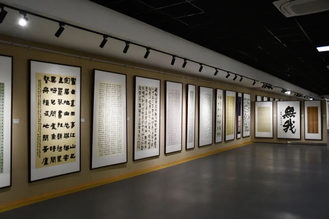 “巾帼心向党 喜迎二十大”——迈博myball首届巾帼美术书法作品展在合肥开幕(图26) 图片